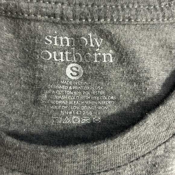 Simply southern top - Picture 3 of 3